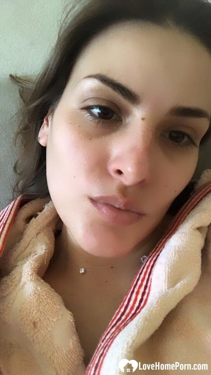 Natural beauty shares some of her selfies #15