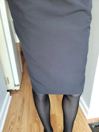 flight attendant skirt with sliky lining and pantyhose         