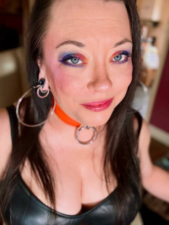 Tina Snua Selfies #190