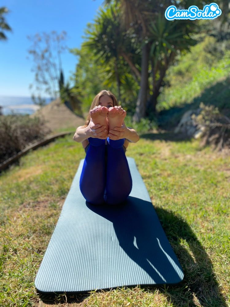 Katie kush shows us what a normal yoga session looks like fo #38