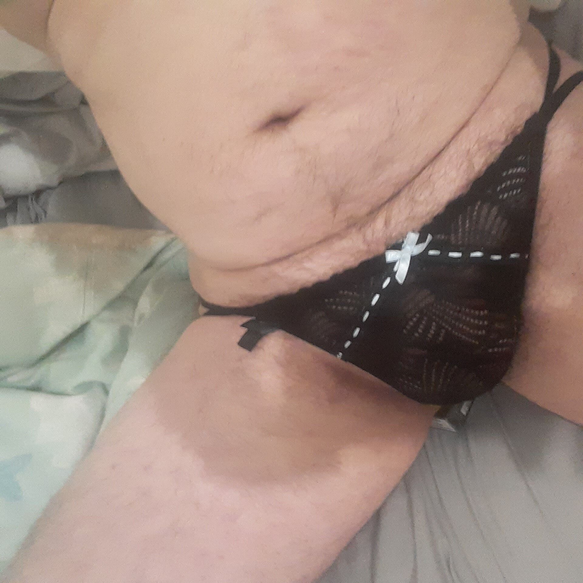 Sexy cock in knickers 