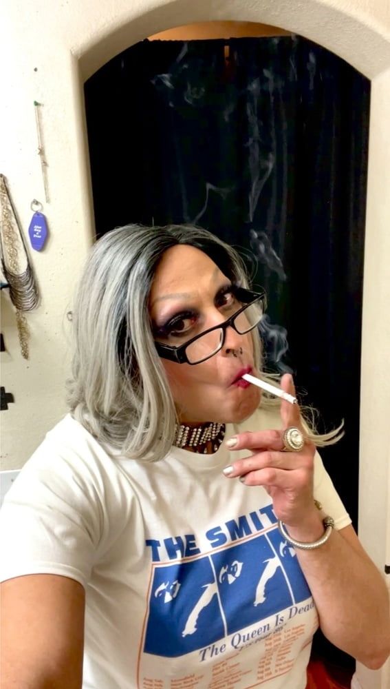 Marilyn Getting Ready Smoking Fetish  #26
