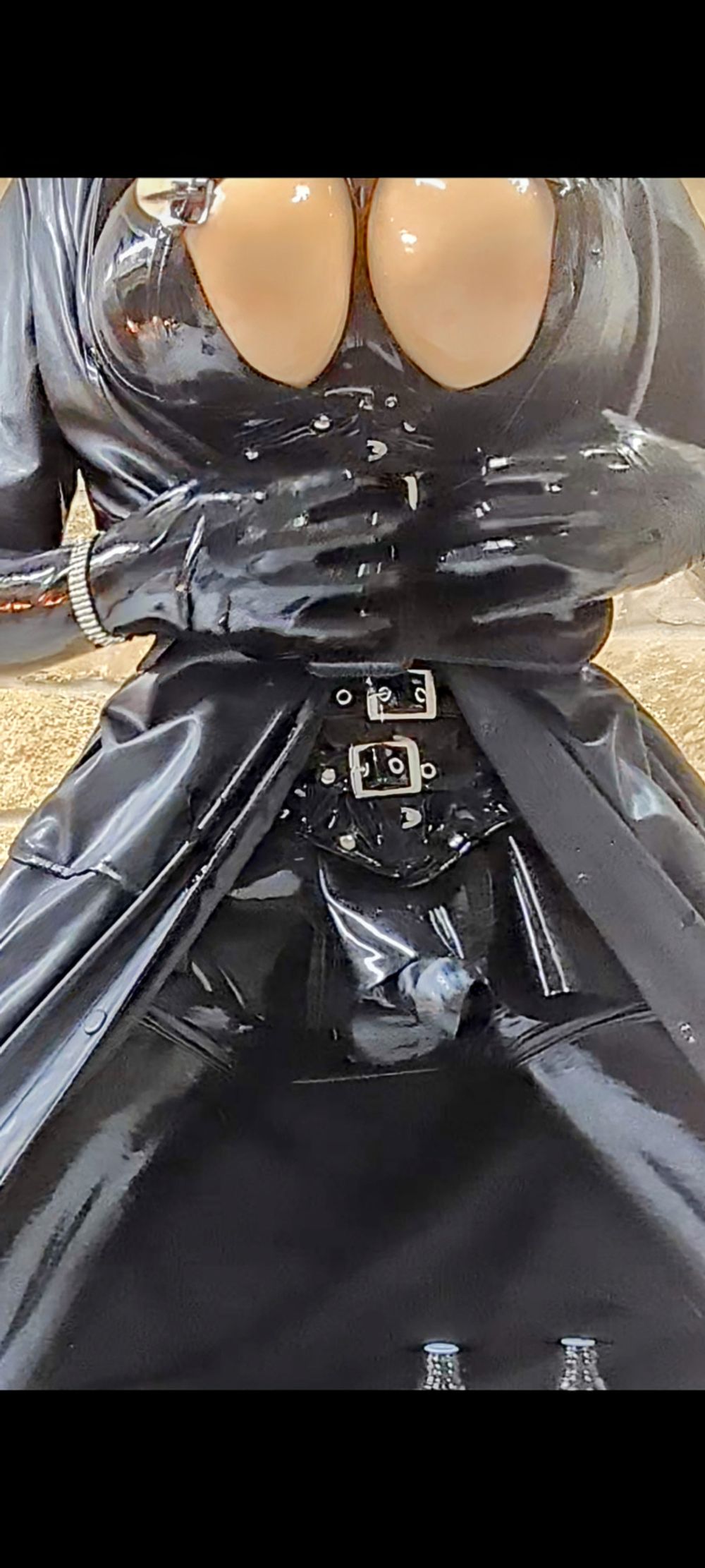 Alison in Rubber #30