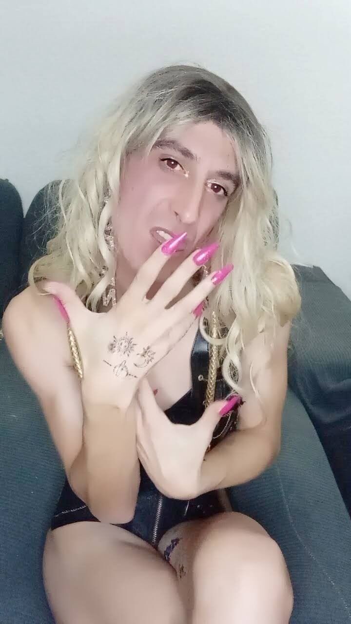 Femboy penelopene #20