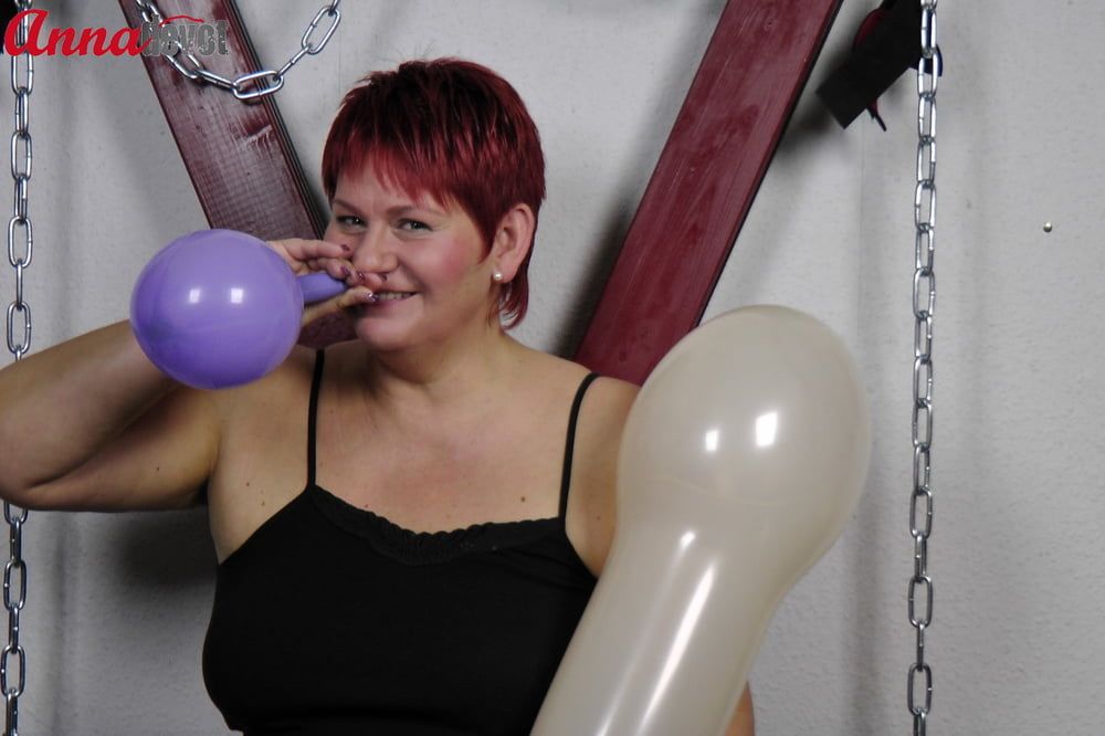  Anna with balloons #9