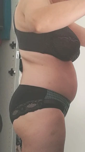 curvy wife