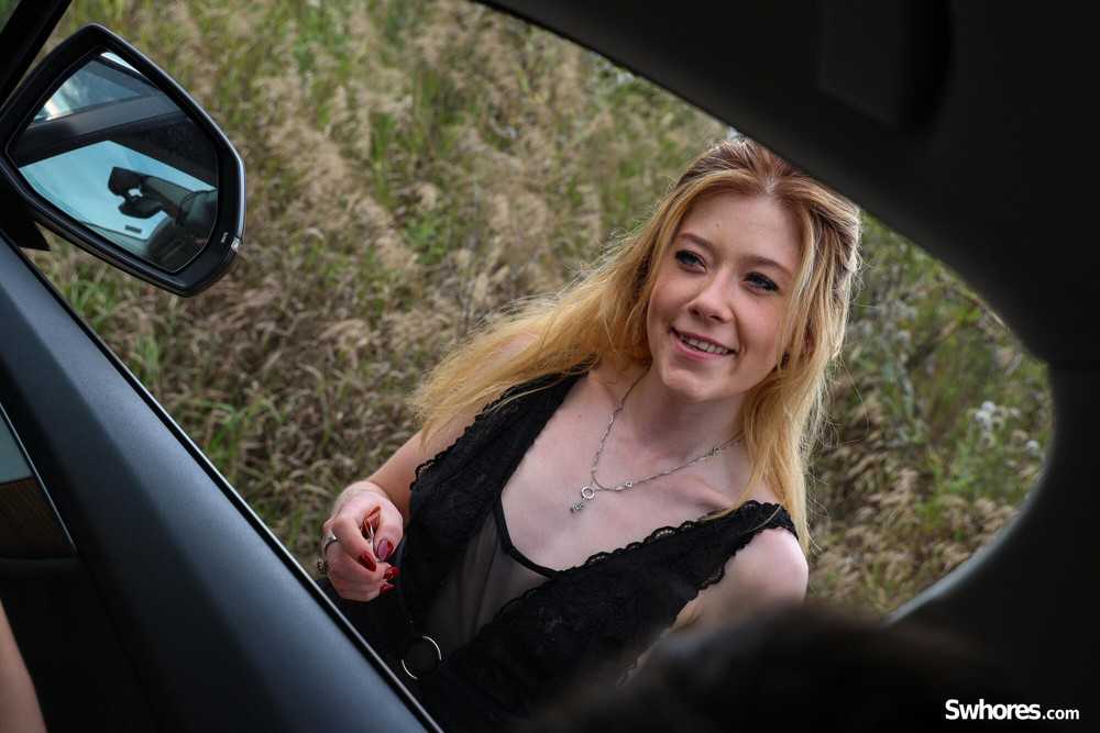 The Price is Right at Swhores  #3