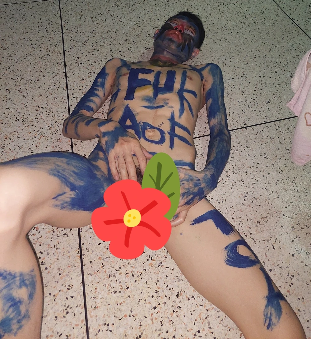 Stripped naked, wrote a clown pen, masturbated #3
