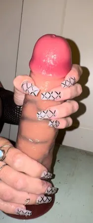 sexy milf ravin mystique fucking and stroking fat dildo         