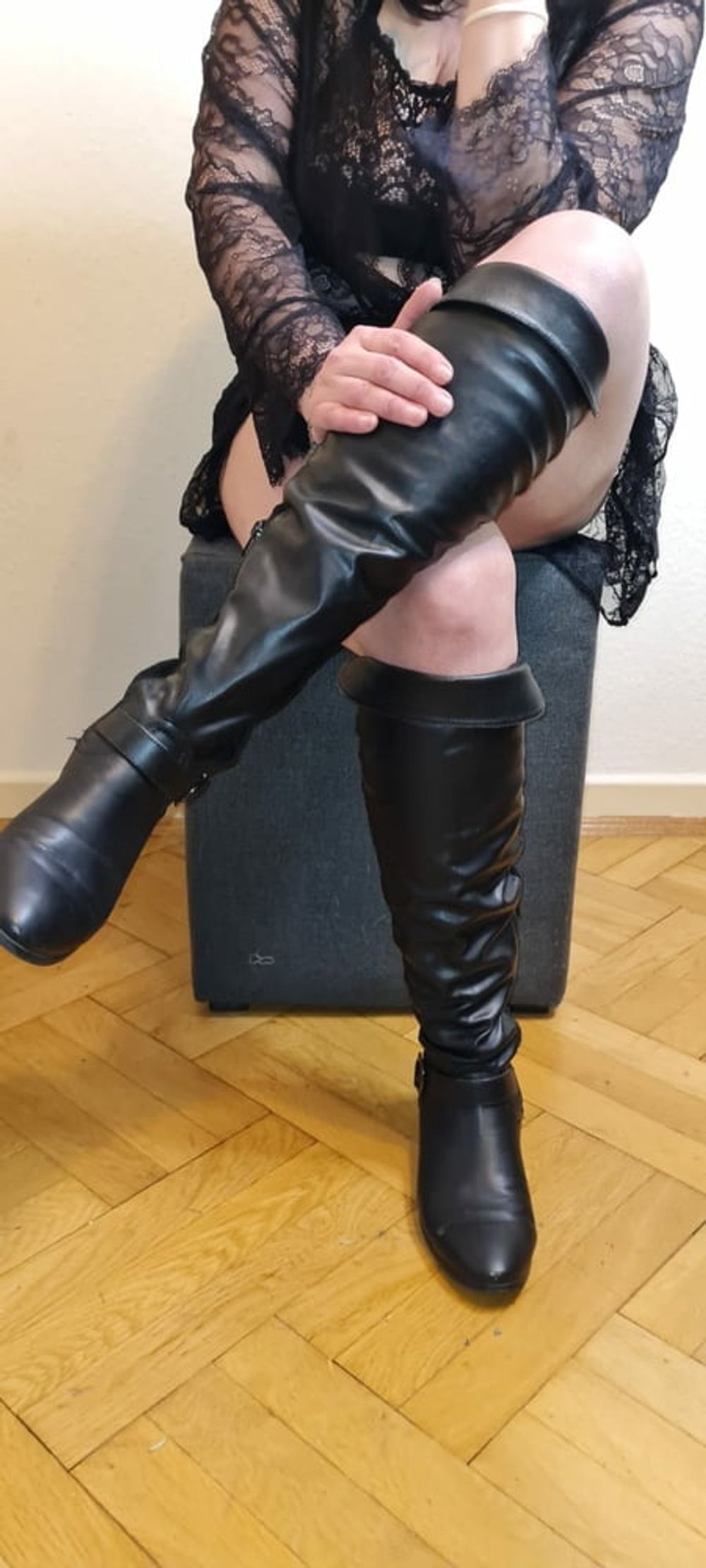 new foot, boots and shoes gallery. #25