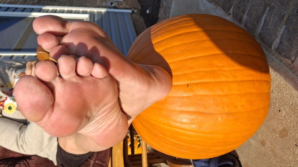 Pumpkin foot-stool #18