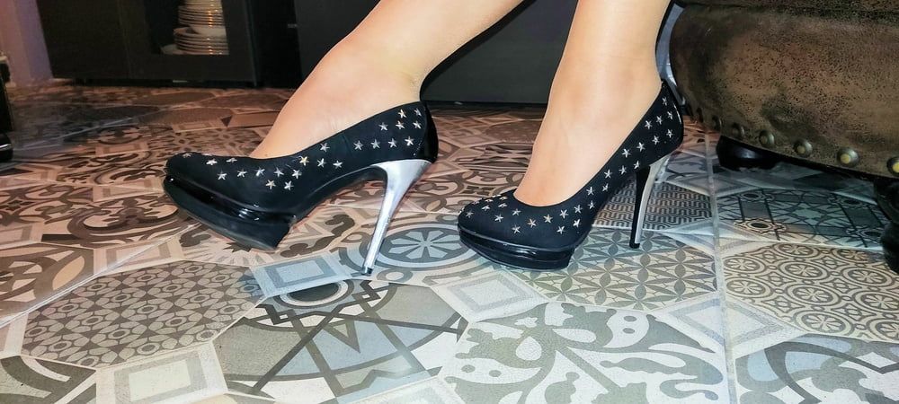 Sexy heels...want them? #20