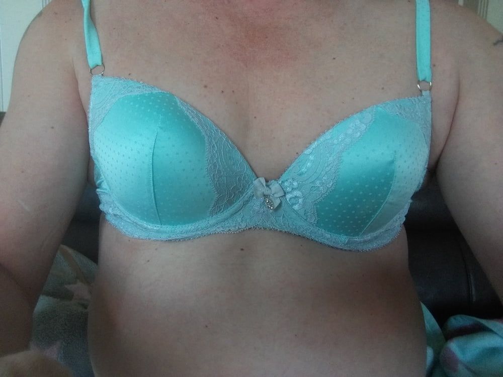  A few photos with bra #2