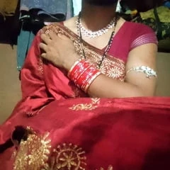 Wear red saree