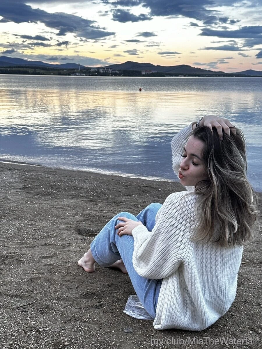 Mia Free Photos #2