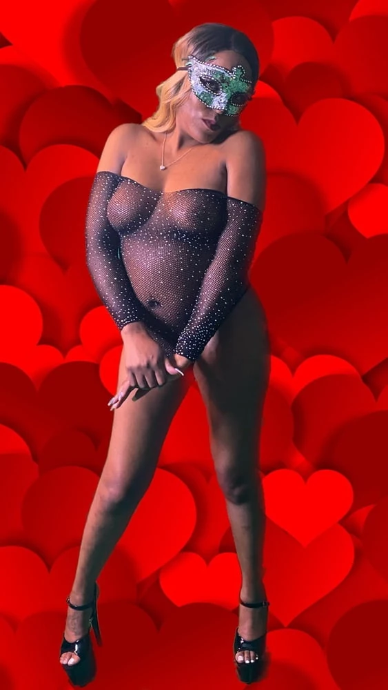 Valentines day body shot #19