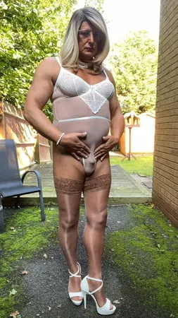 sexy crossdresser kellycd     in sexy bodysuit and stockings         