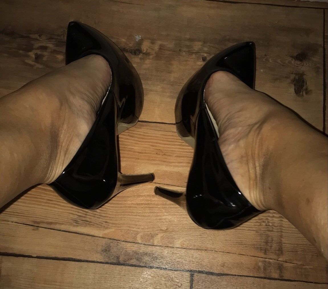 sexy ankles & sexy heels #24