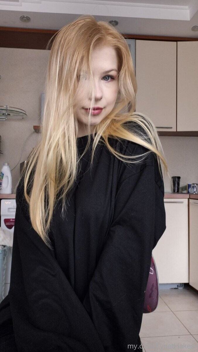 Hello my name is Tate Free Photos #17