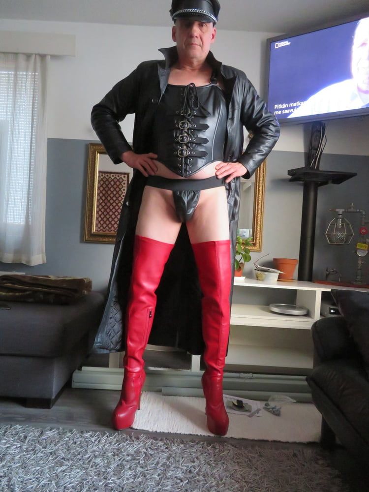 Finnish gay Juha and leather outfit #15