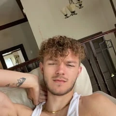 19 years old twink