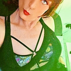 It just Lea Nylon