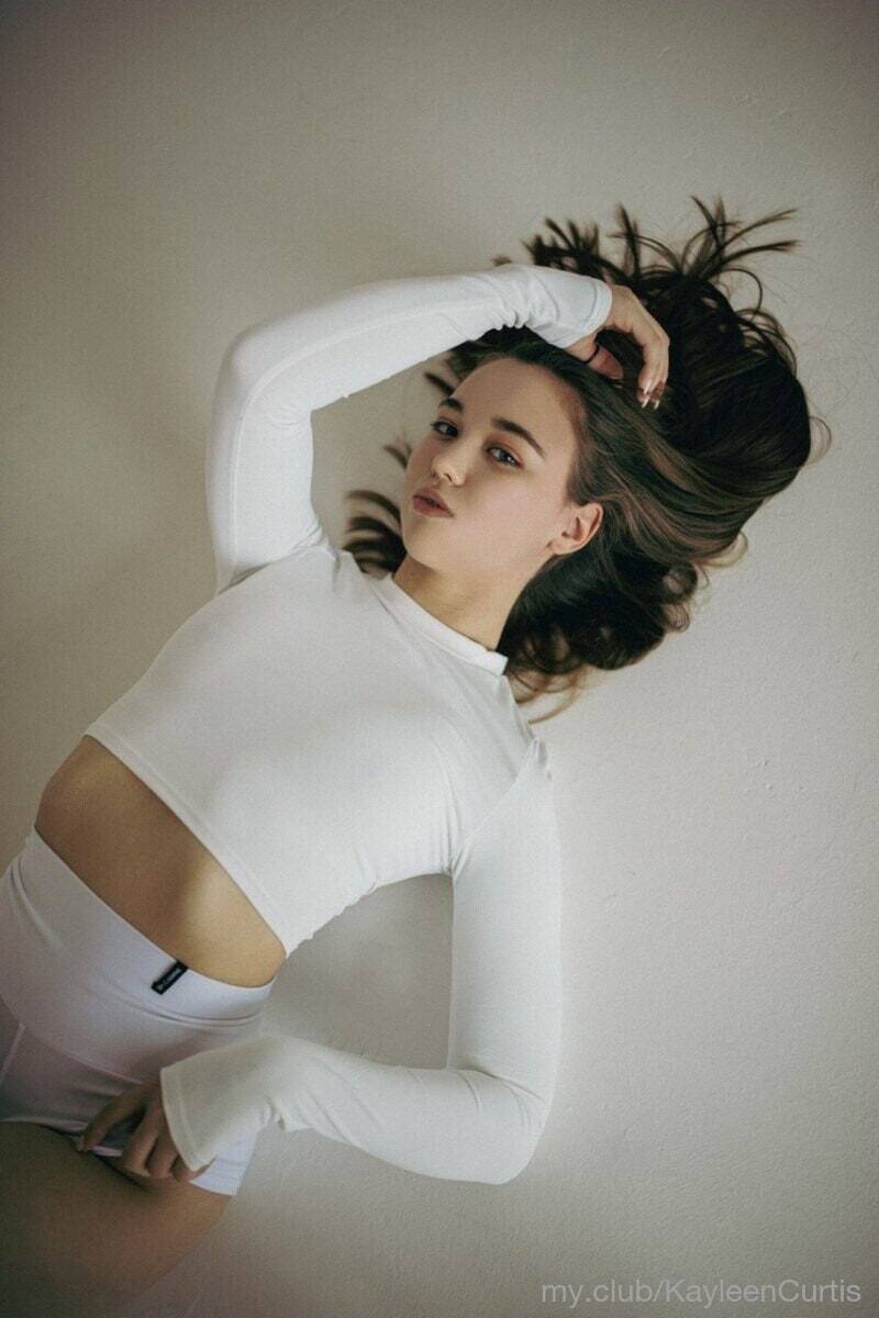 Asha Free Photos #4