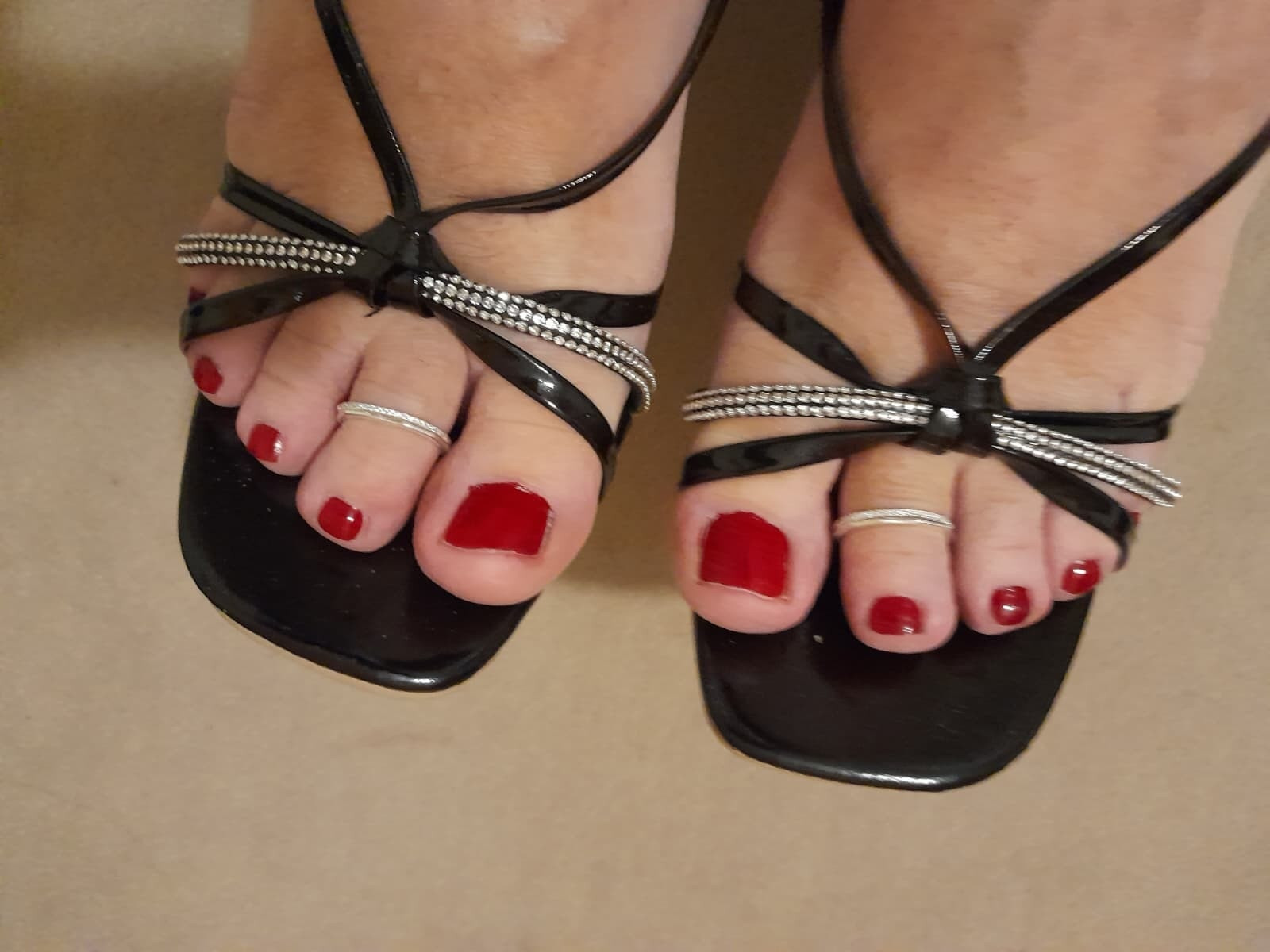 Rafaelas Nylonbeine und sexy Feet #10