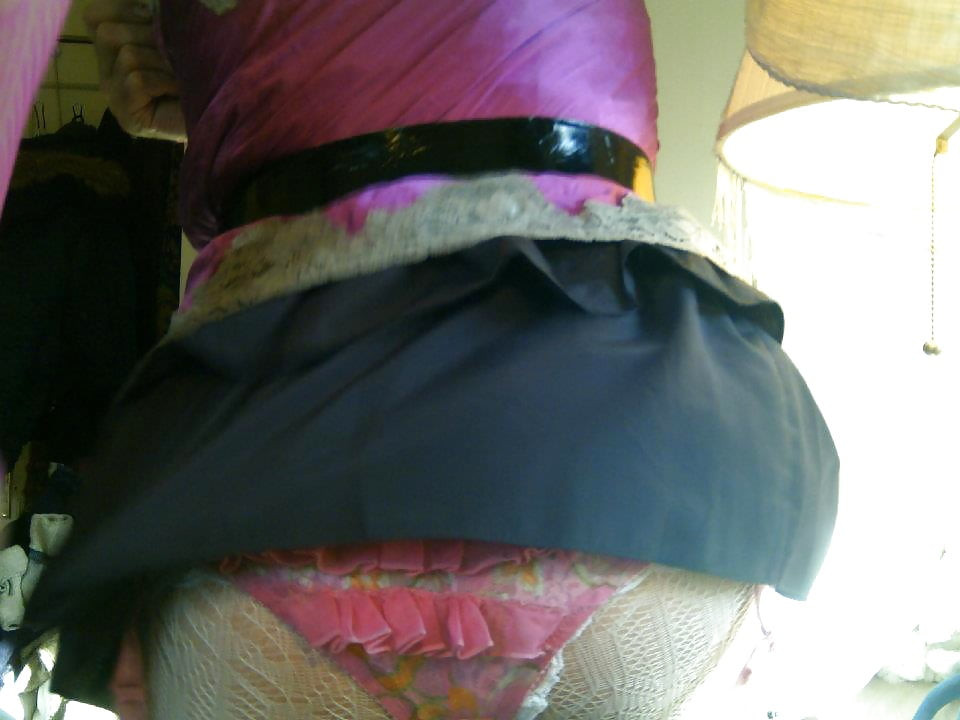 Frilly lil pink fuc pony girl ass up. #37