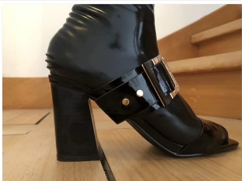 Latex on Staircase #25