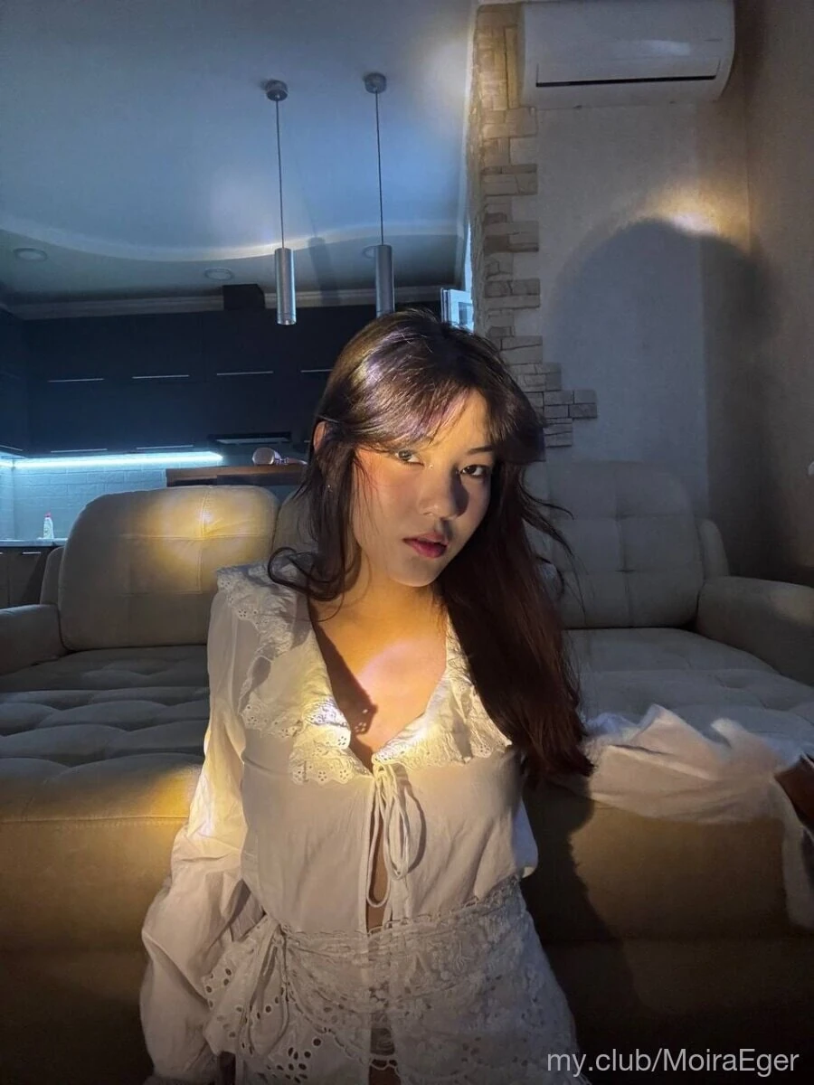Lee Free Photos #3