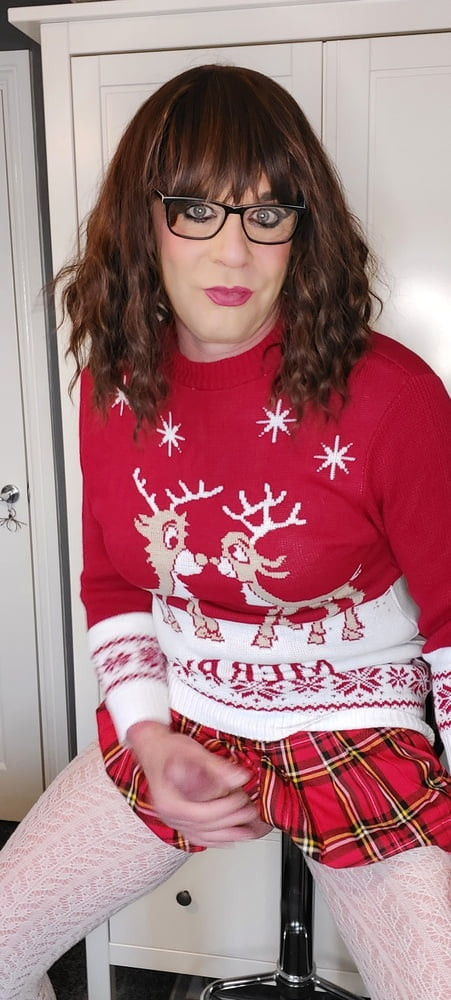 crossdressing juniper beri xmas #47
