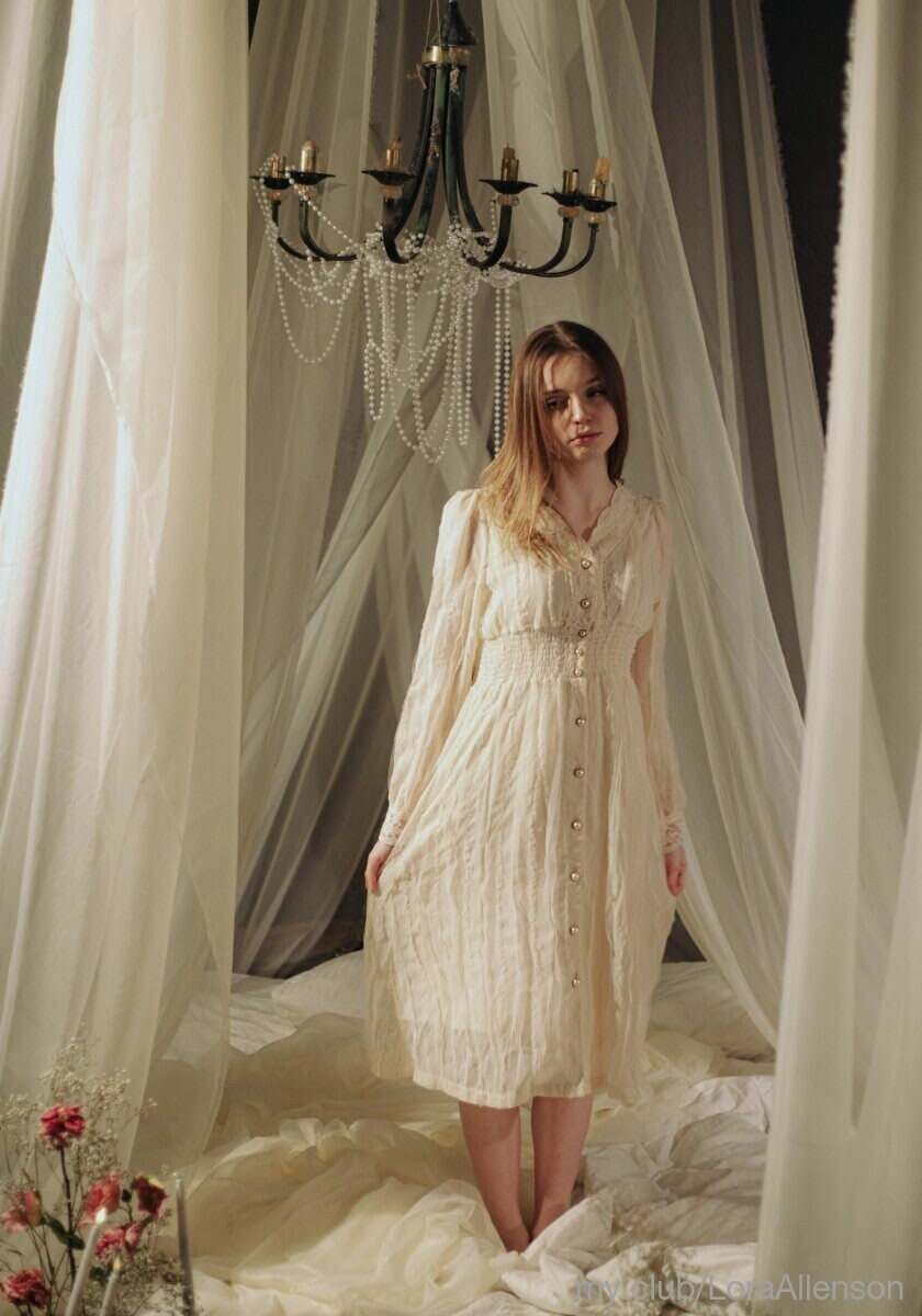 Evelyn Free Photos #35
