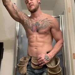 Me nude posing