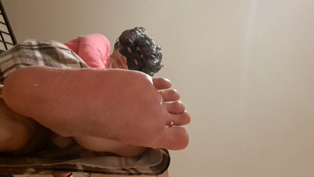 Sniff my Feet and Heels, Lick my Soles #35