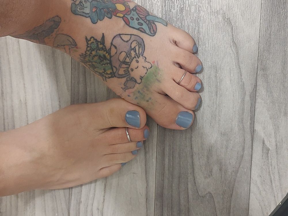 Fun with feet #6