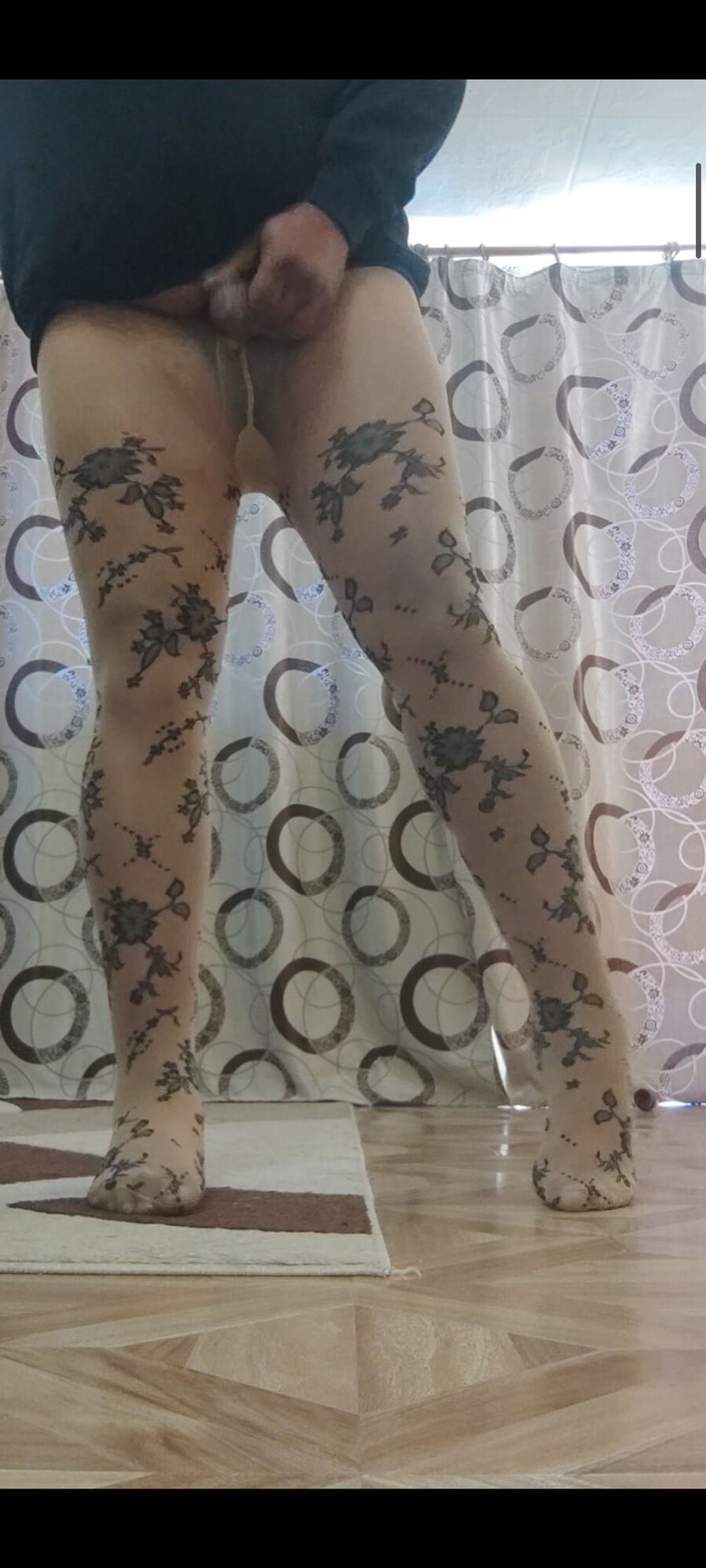 Patterned pantyhose cock masturbation #44