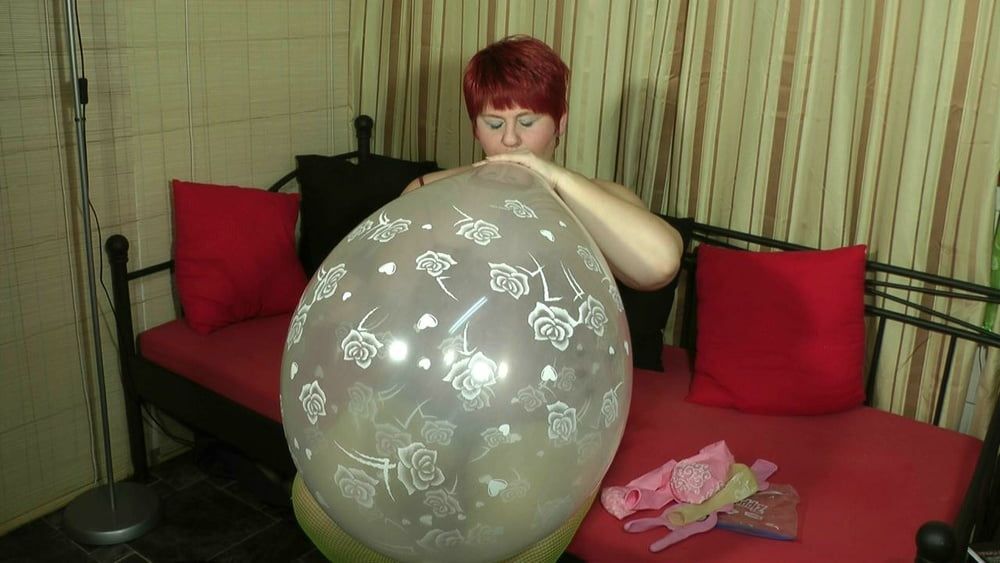 Large transparent balloon blown up ... #43
