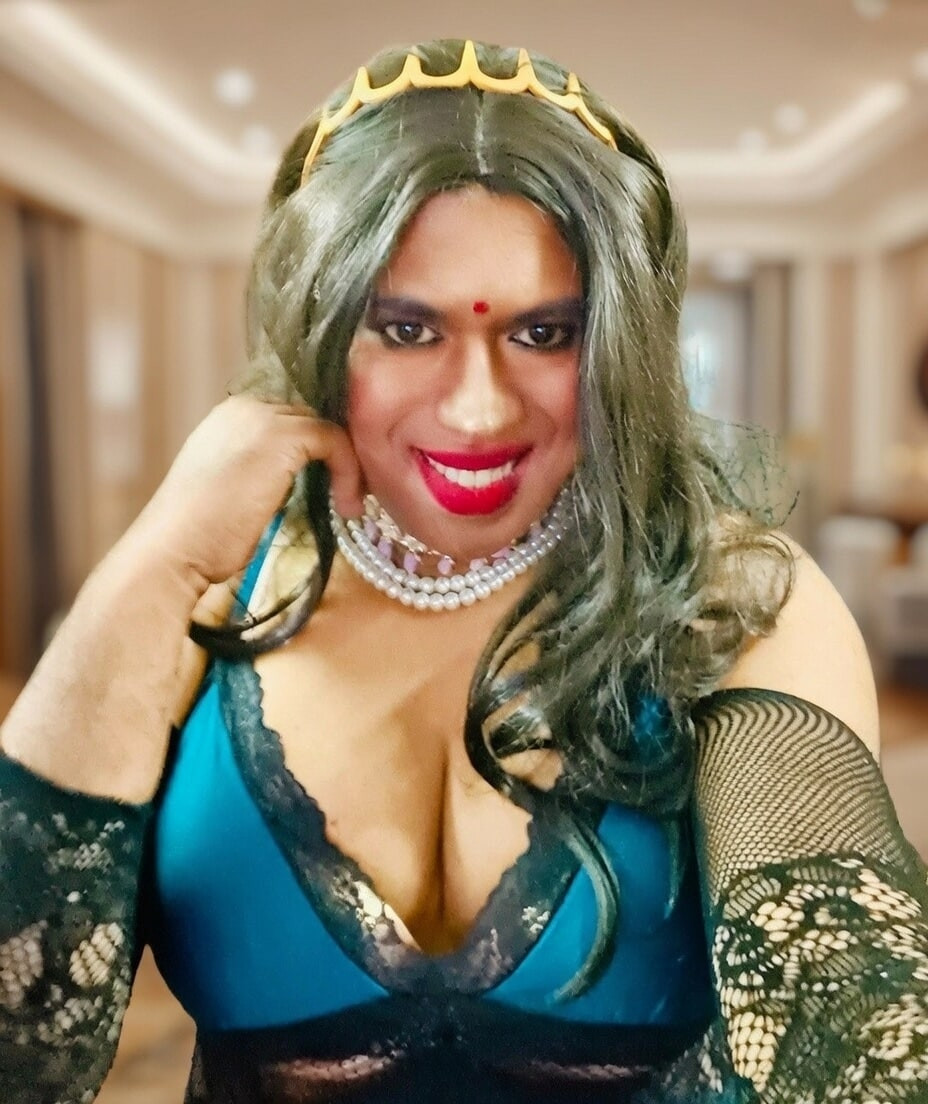 Verronika Desi Trans Model Photo Collection #23