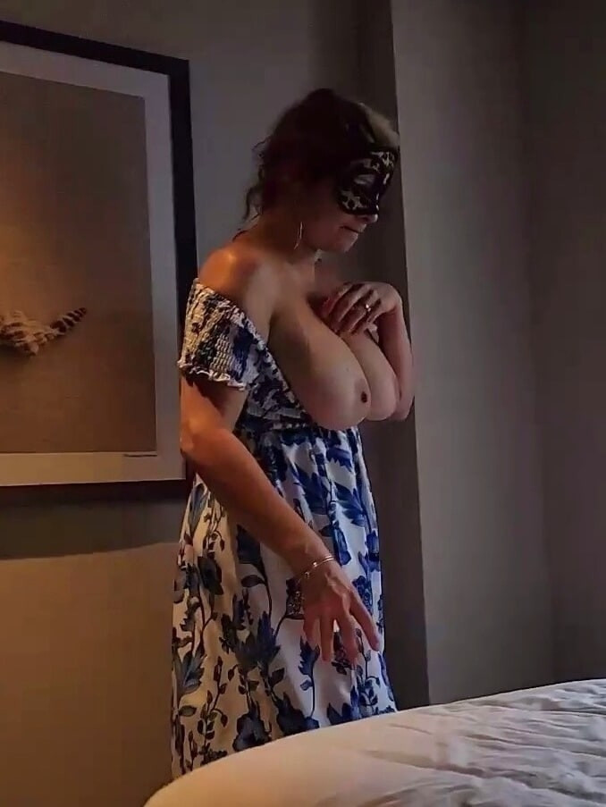 Giving Real Voyeurs a look at Mommys Big Tits in Public #53