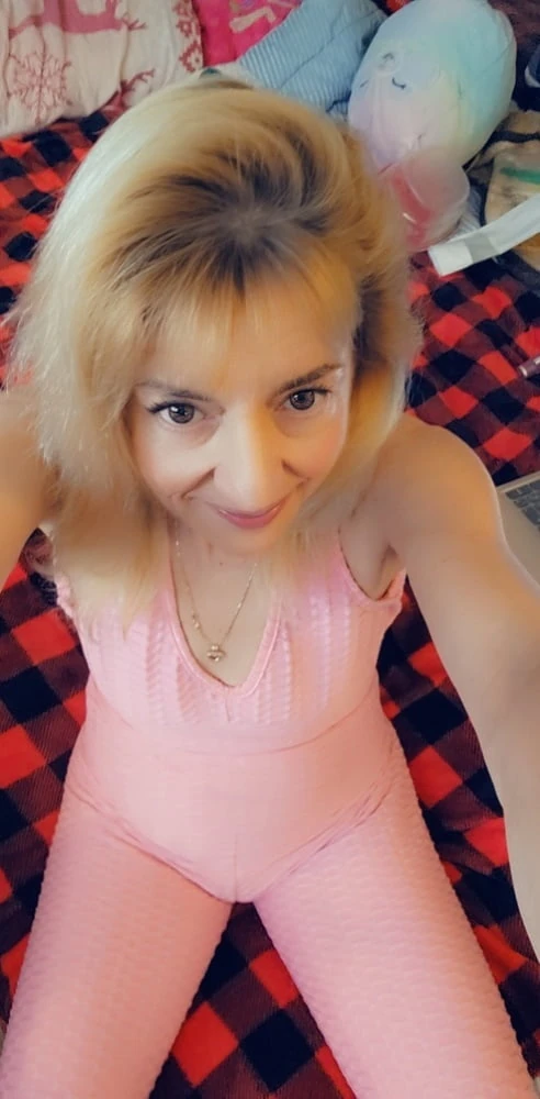 Cougarlishis Milf on the prowl  #46