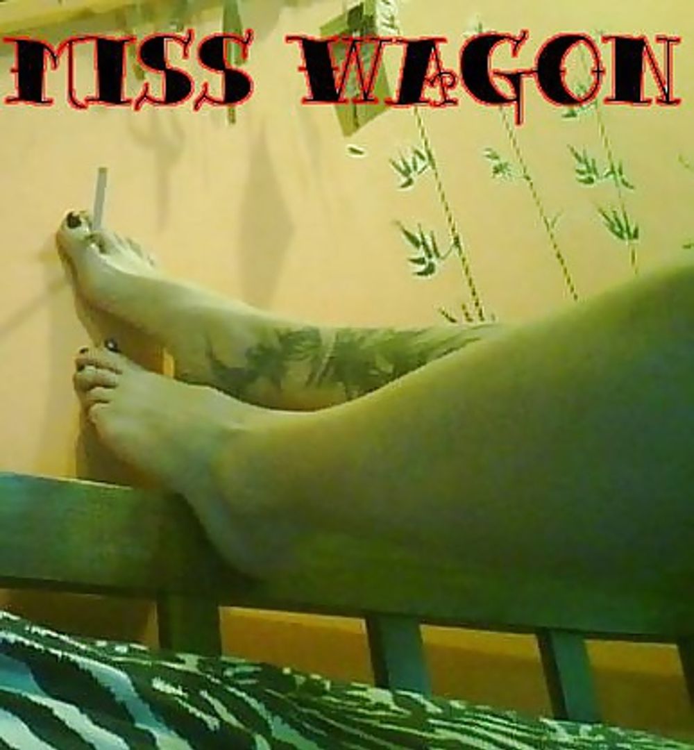 Miss Wagon - Feet &amp; Foot