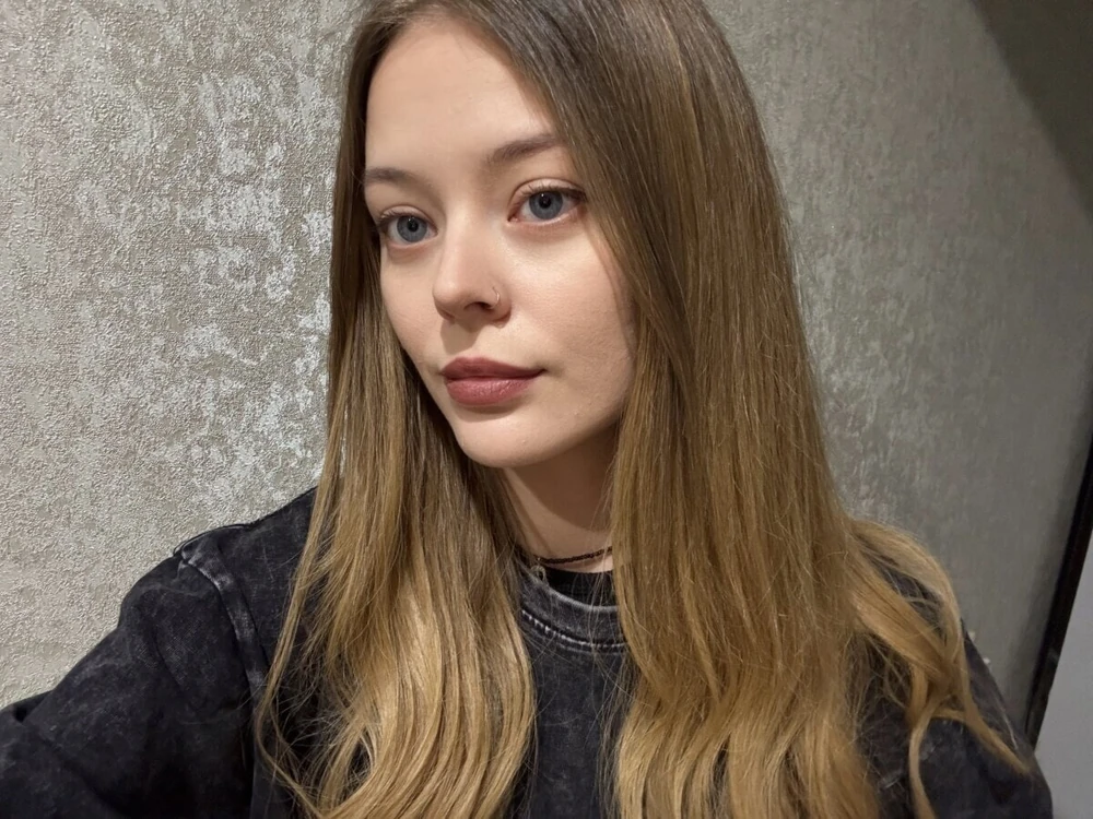 Nina Free Photos #2