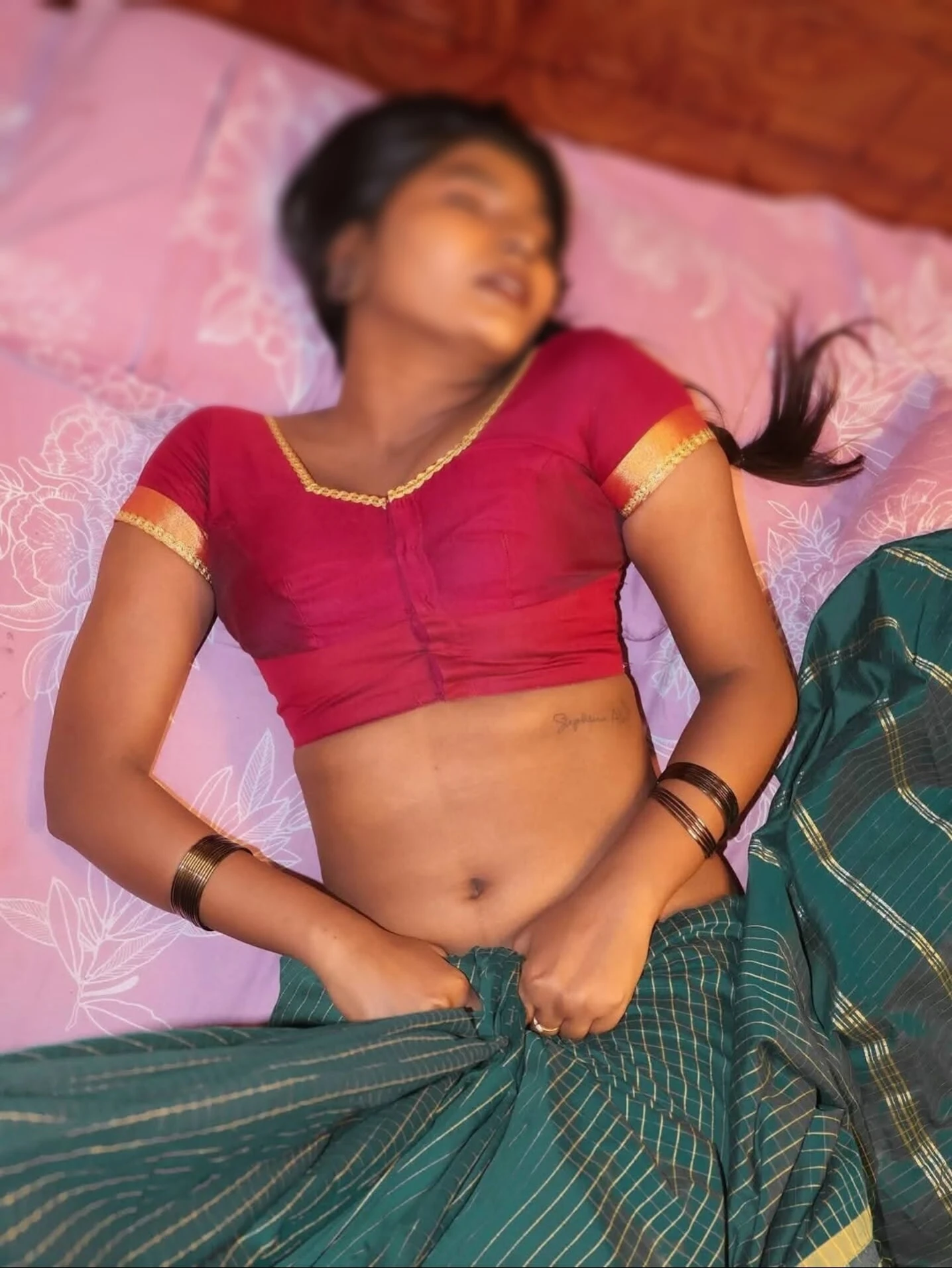 Night mein devar ji ne Meri file kholkar chudai ki😋