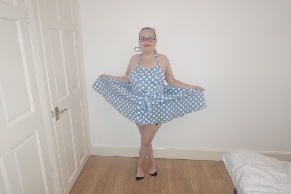 50&#039;s style dress with vintage nylon stockings #17