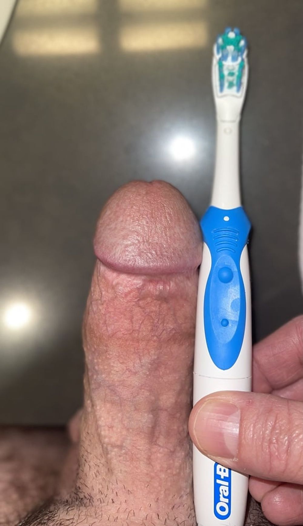 Toothbrush 