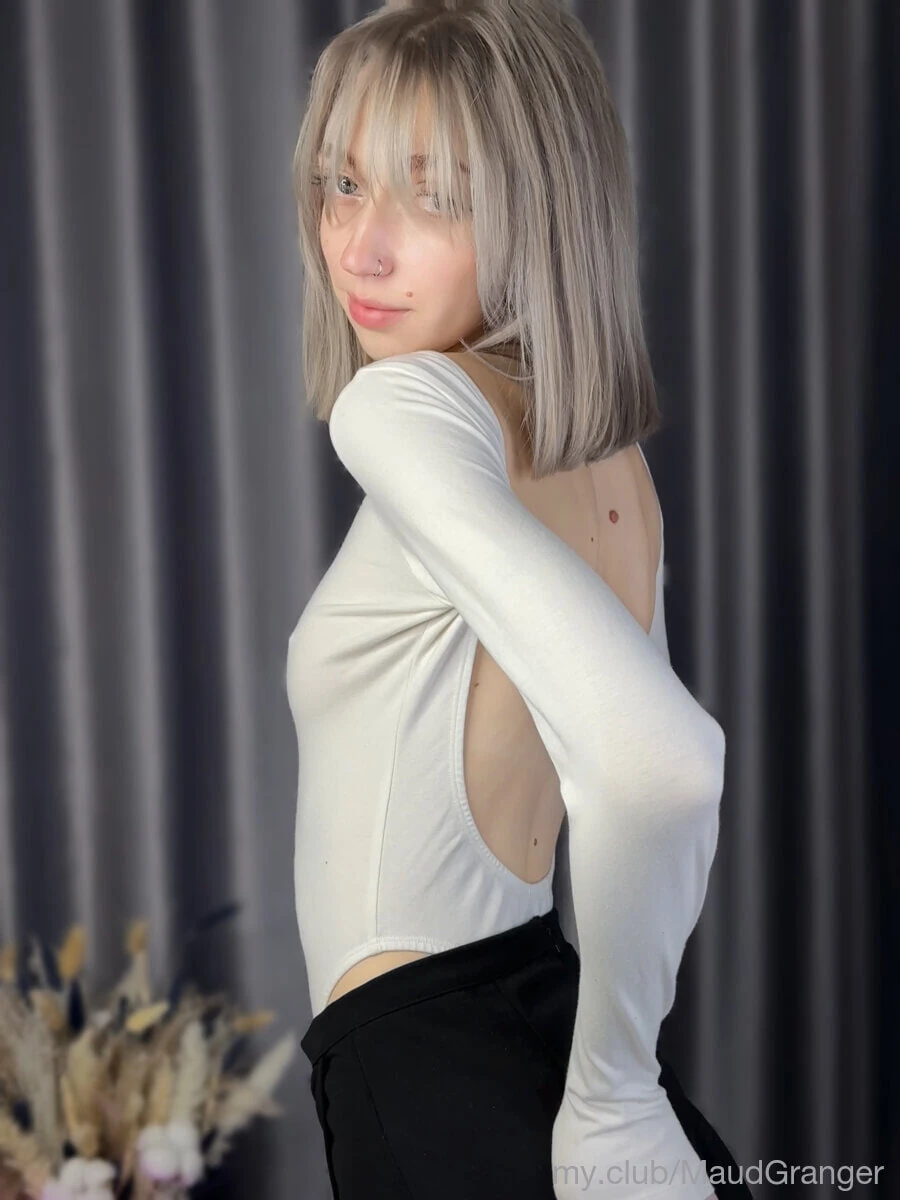Leah Free Photos #6