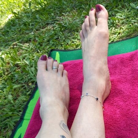 sexy feet!?