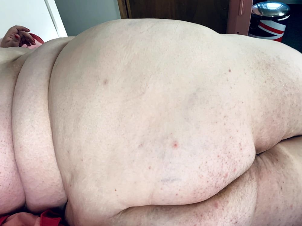 SSBBW Slut Crystal #2