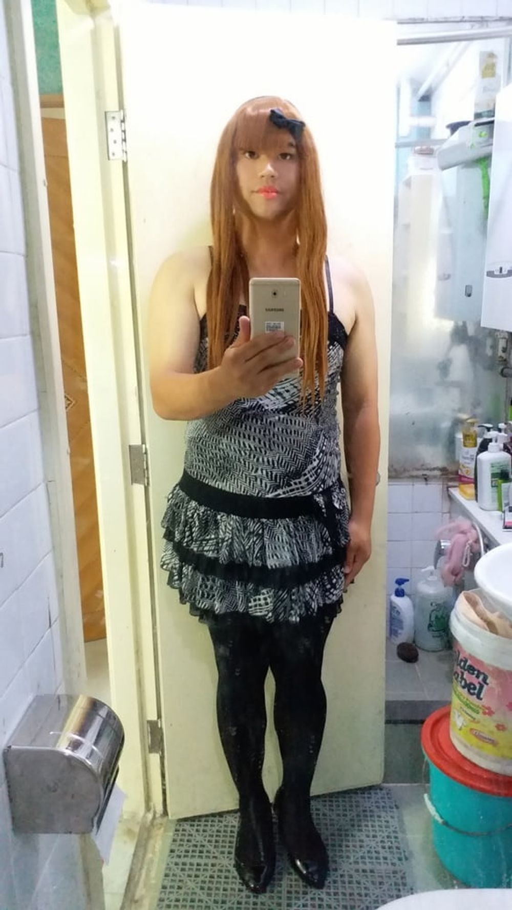 Crossdresser 17 #32